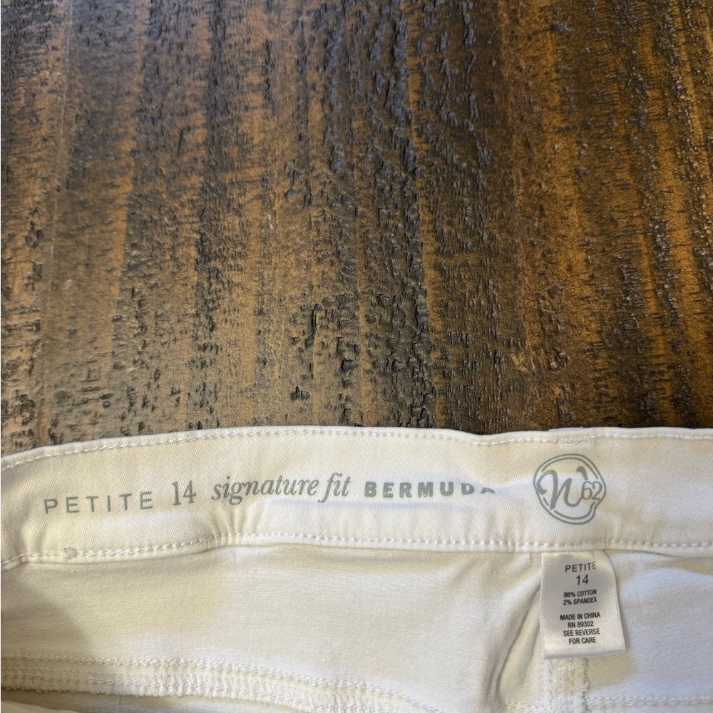 Westport White Bermuda Shorts - Picture 4 of 10